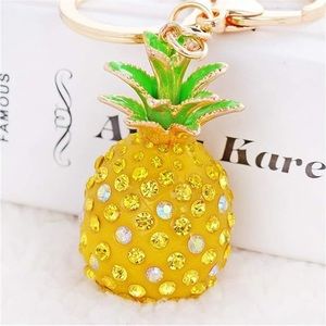 NWT MAUI CHIC BLING JEWELRY Pineapple Crystal Rhinestone Keychain